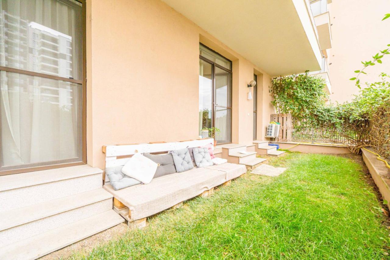 Apartamento Amazing Luxury Aviatiei Bucarest Exterior foto