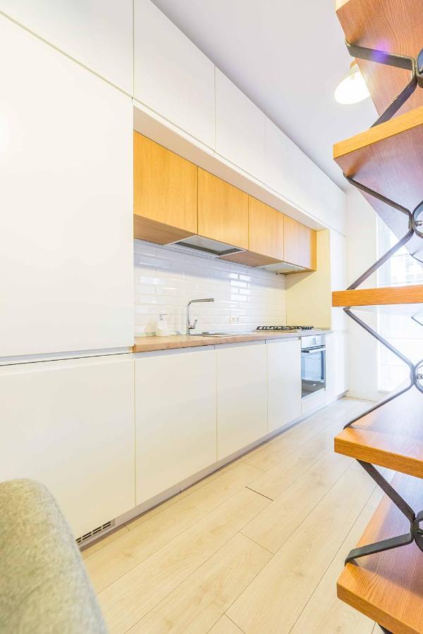 Apartamento Amazing Luxury Aviatiei Bucarest Exterior foto